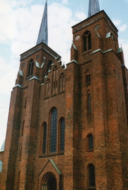DANEMARK : 
Cathédrale royale de Roskilde
(1995)